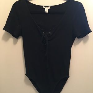 BLACK BODYSUIT